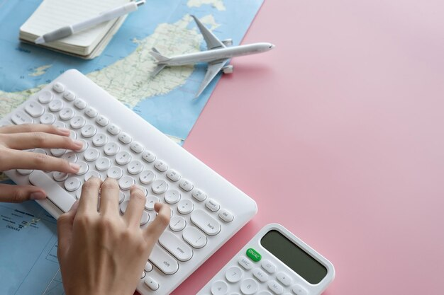 跨境电商多平台运营基础教程:B2C模式+物流+支付全解析海外推广 跨境电商多平台运营基础教程:B2C模式+物流+支付全解析海外推广