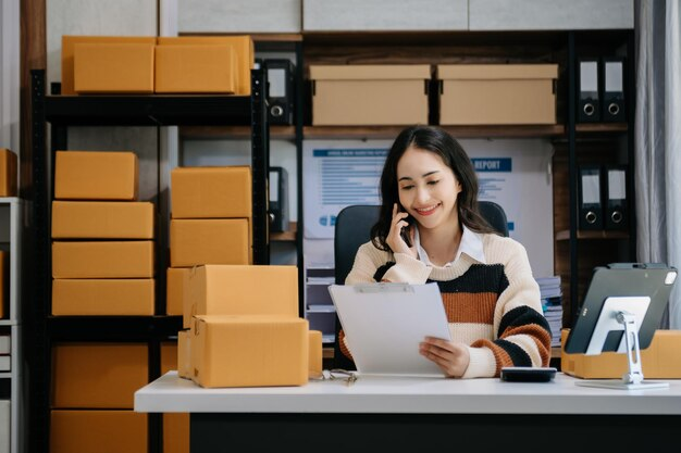 跨境客服如何安抚客户情绪？情感识别与高难度场景沟通模板跨境税务